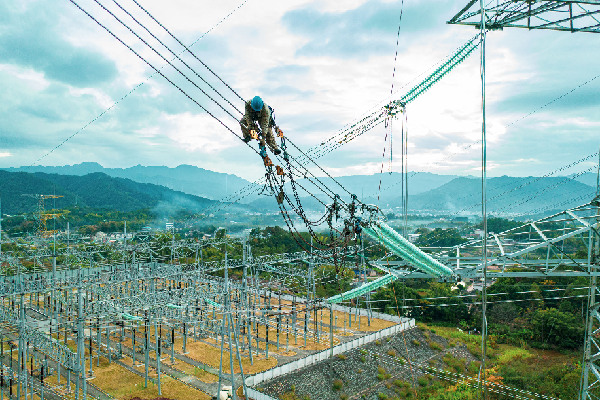 央企一攬子舉措力保2022年&ldquo;穩(wěn)中求進(jìn)&rdquo;