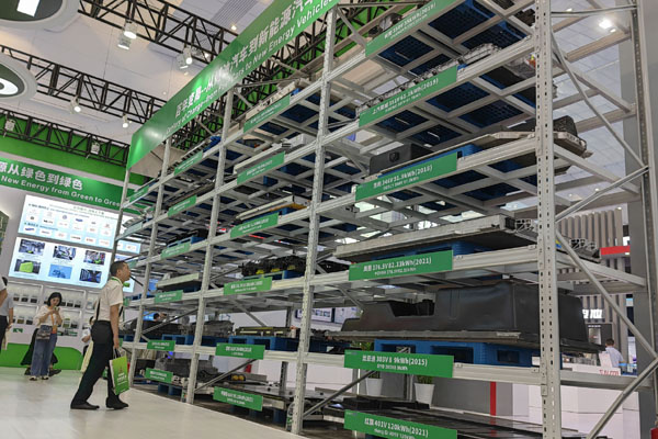 小作坊高價&ldquo;掃貨&rdquo;　白名單企業&ldquo;難吃飽&rdquo;