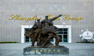 電影業改革&ldquo;上影范本&rdquo;：一步先步步先